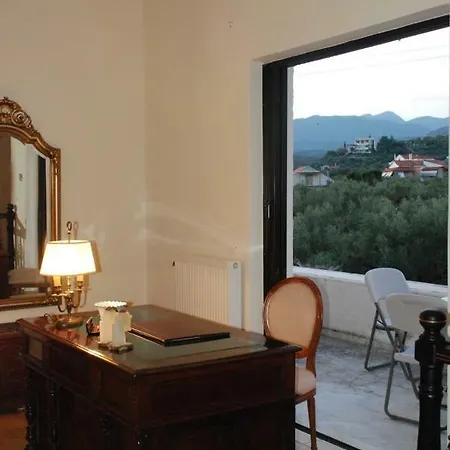 Evanthia Villa