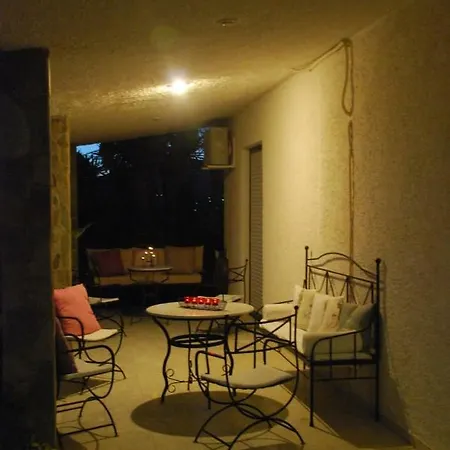 Evanthia Villa