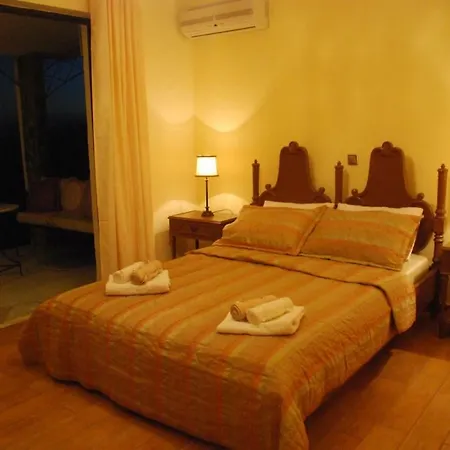 Evanthia Villa